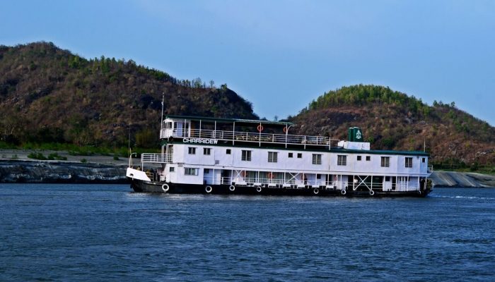 India River Cruise